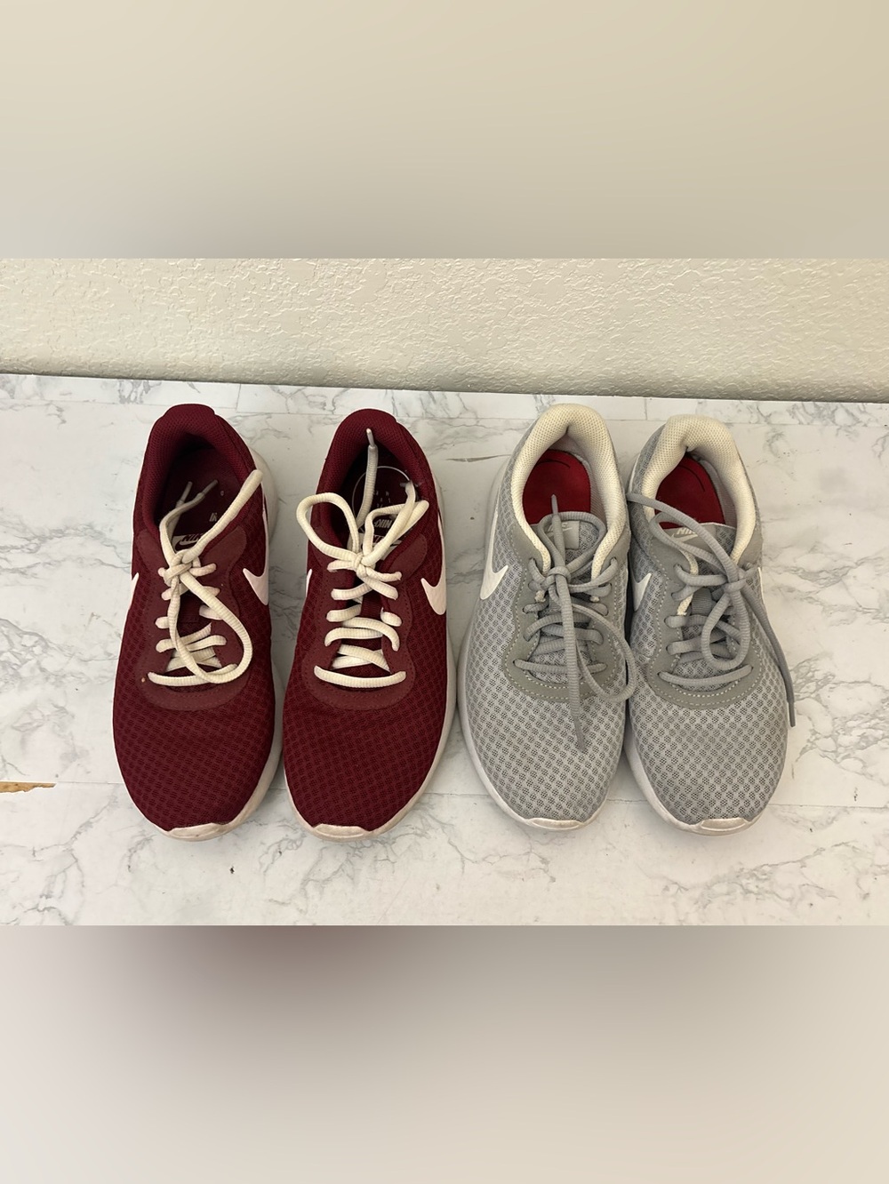 Nike Womens Tanjun Red Burgundy Gray White Running Shoes Sz 6.5 Lot Of 2 - Picture 3 of 9